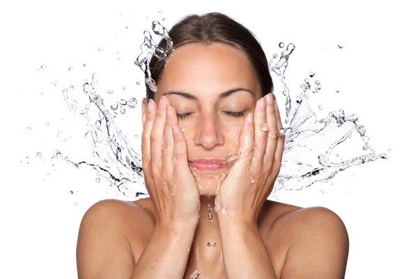 Hydratujete svoji pokožku správně?